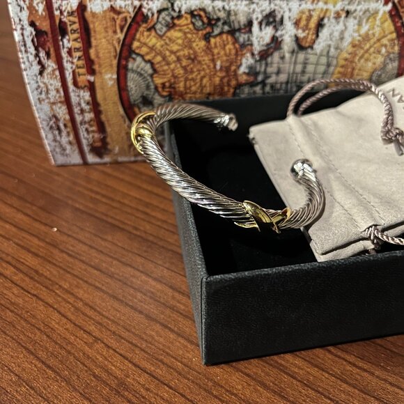 D̲a̲v̲i̲d̲ ̲Y̲u̲r̲m̲a̲n̲ 7mm Double Gold X Bracelet - Picture 2 of 5